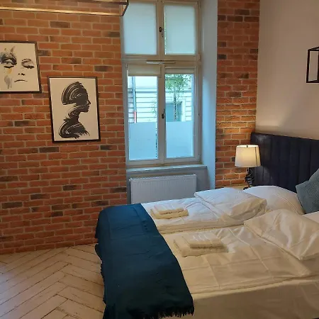 Uroczy 1 Stare Apartamento *
