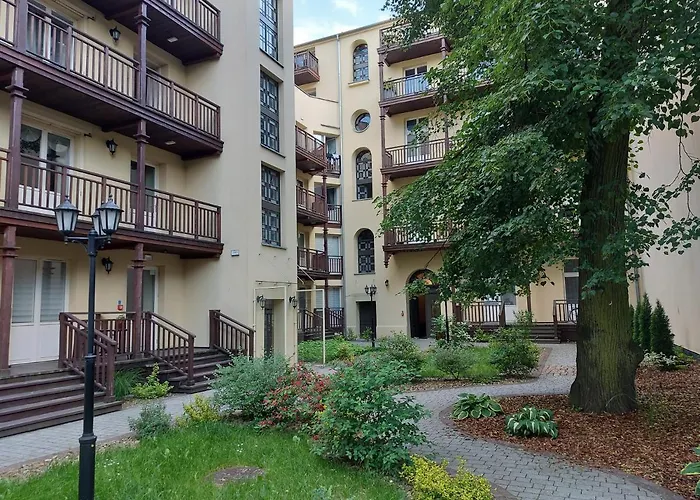 Juwel Uroczy 2a Stare