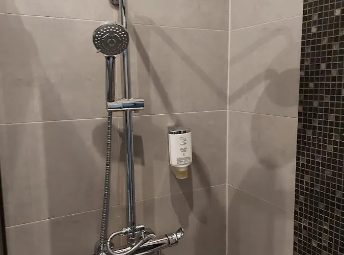 Juwel Uroczy 2a Stare كراكوفيا