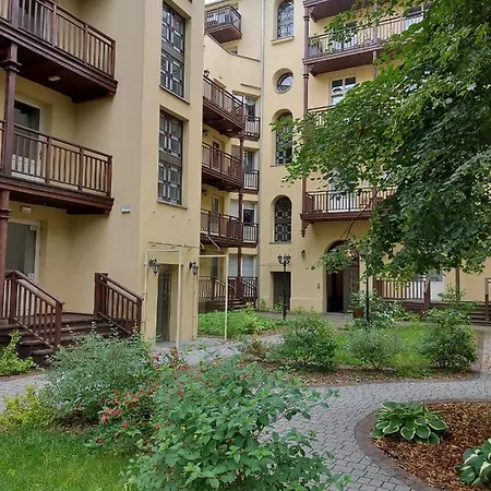 Juwel Uroczy 2a Stare *